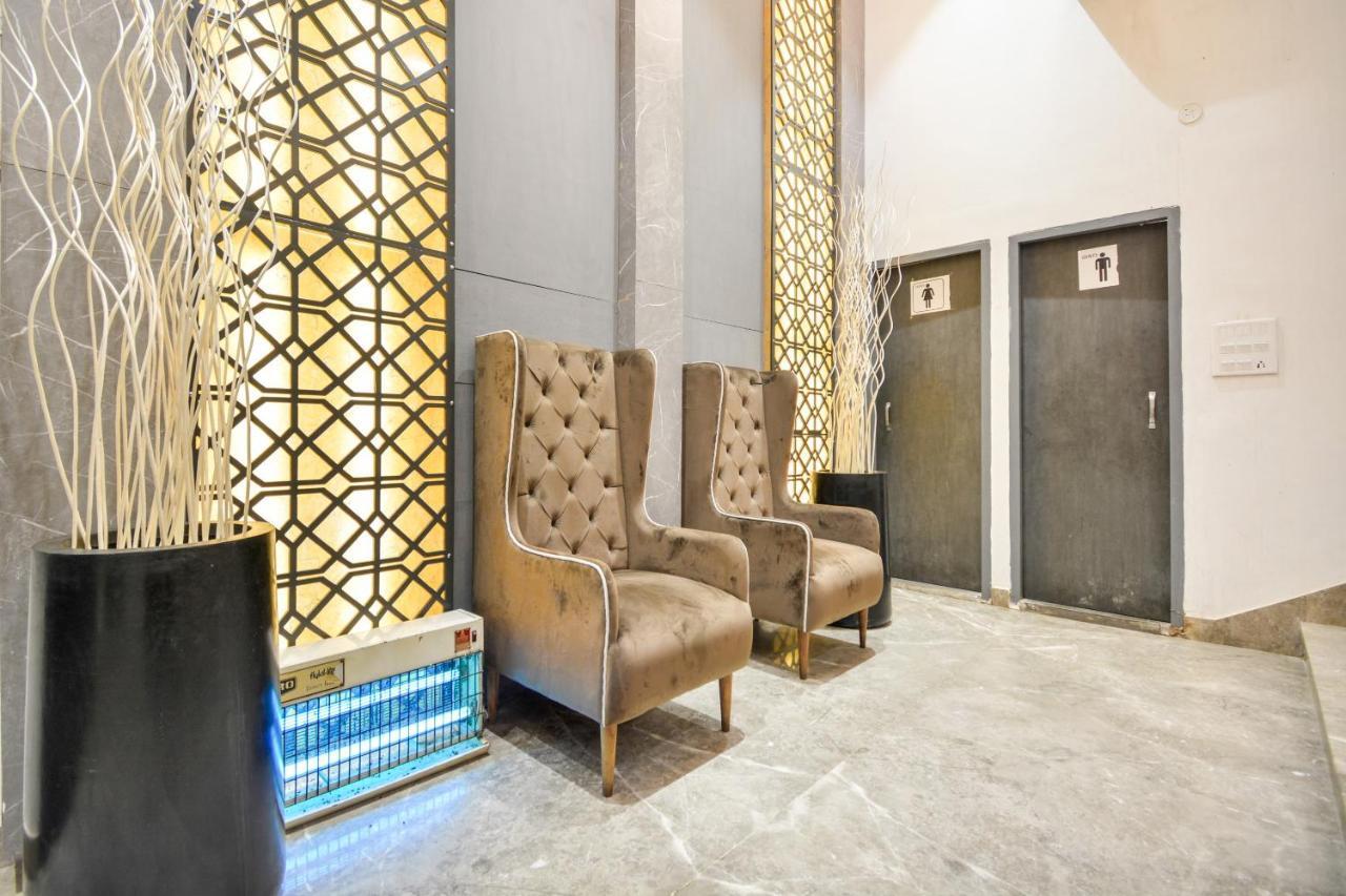 Oyo 46616 Hotel Abhinandan Jind Εξωτερικό φωτογραφία